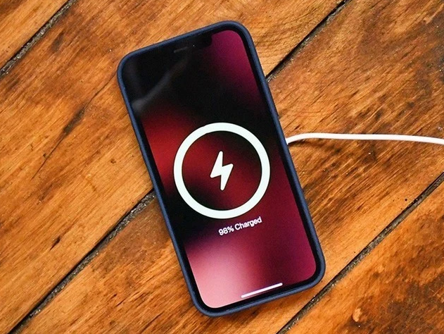 满洲里苹果手机维修分享iPhone 12可以随便充电吗 